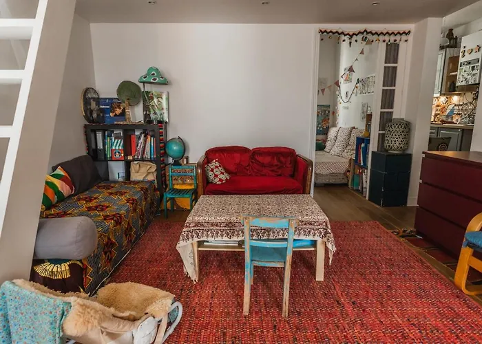 Apartamento Bright Atypical Duplex In Menilmontant París